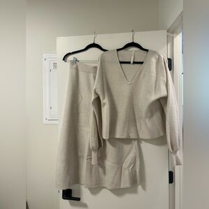 Aritzia brand The group by Babaton 100% boiled merino wool set size S.